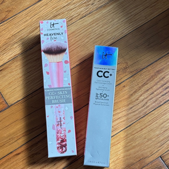 IT Cosmetics Heavenly Luxe CC+ Skin Perfecting Brush - Pink - Picture 1 of 2
